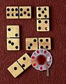 Picture Title - domino 4