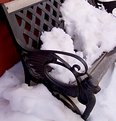 Picture Title - Snow on Bench