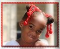 Picture Title - Petite Fille aux Pompoms Rouges