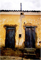 Picture Title - casa amarela