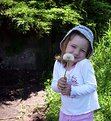 Picture Title - Luisa and the dandelion