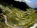 Picture Title - Transf&#259;g&#259;r&#259;&#351;an - the road between mountains