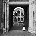 Picture Title - sant'ambrogio entrance